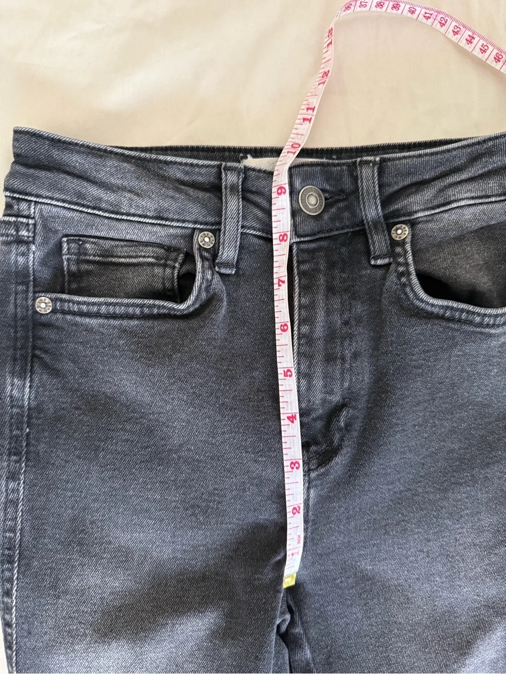 We The Free // Free People // Women's Black Skinny Jeans with Raw Hem // 25